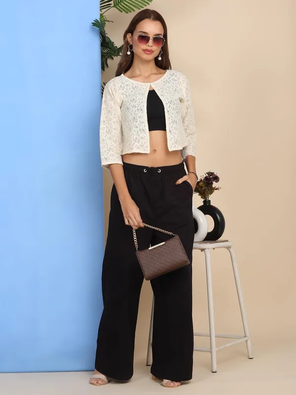 Dressitude-Cream_2-Shrug