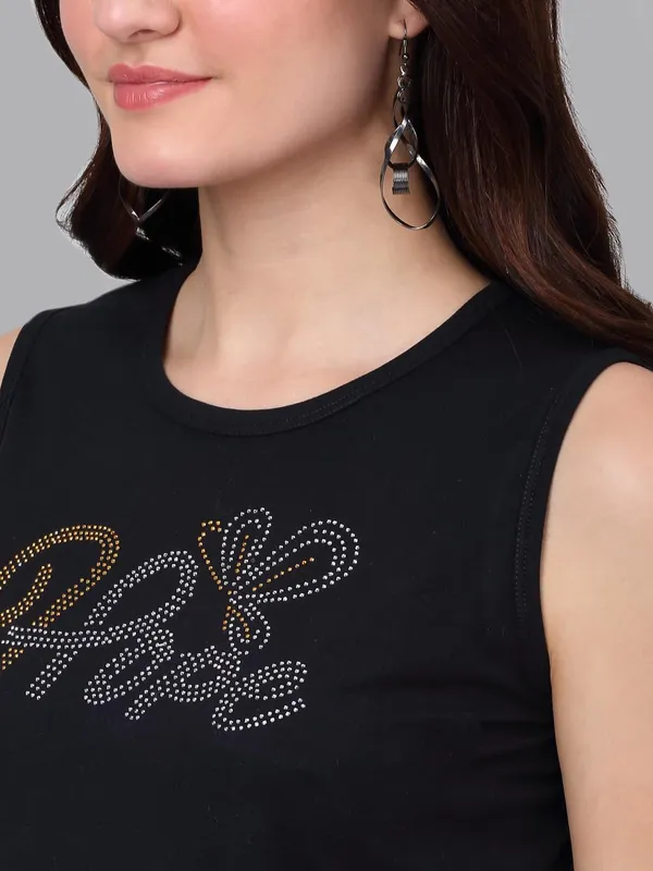 Dressitude-Black-T-Shirt