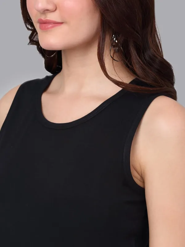 Dressitude-Black-T-Shirt