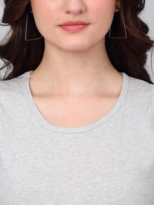 Dressitude-Grey-T-Shirt