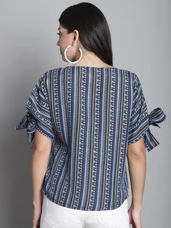 Dressitude-Blue-Top