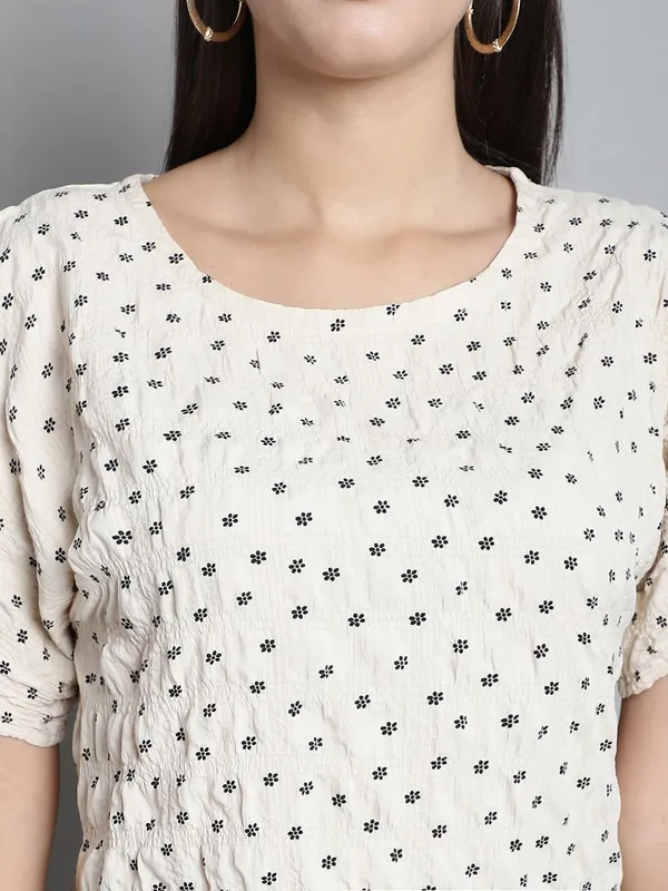 Dressitude-Beige-Top