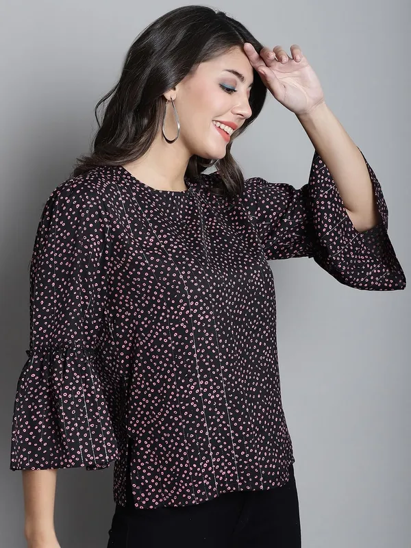 Dressitude-Black-Top