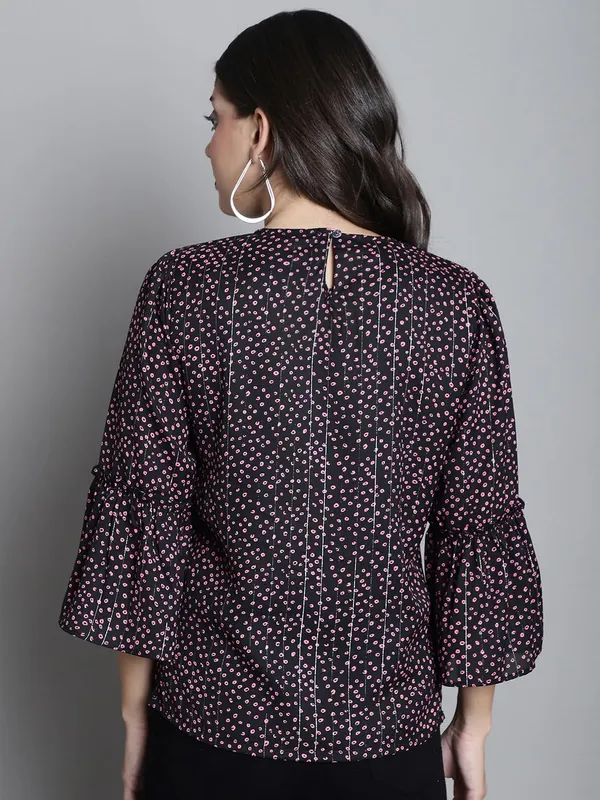 Dressitude-Black-Top