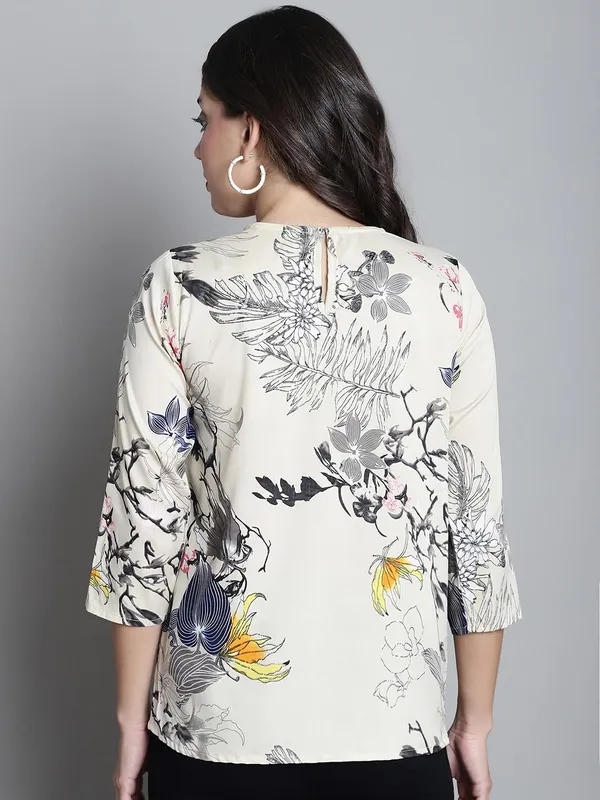 Dressitude-Beige-Top
