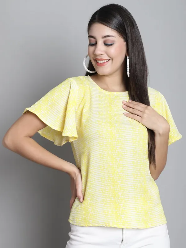 Dressitude-Yellow-Top