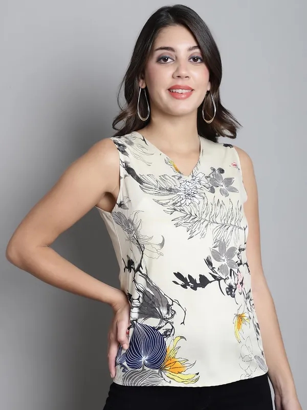 Dressitude-Beige-Top