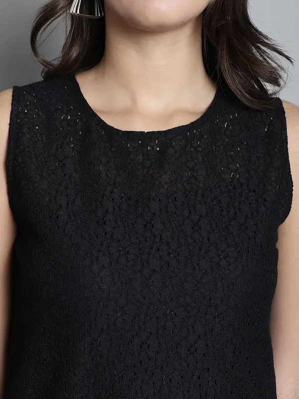 Dressitude-Black-Top