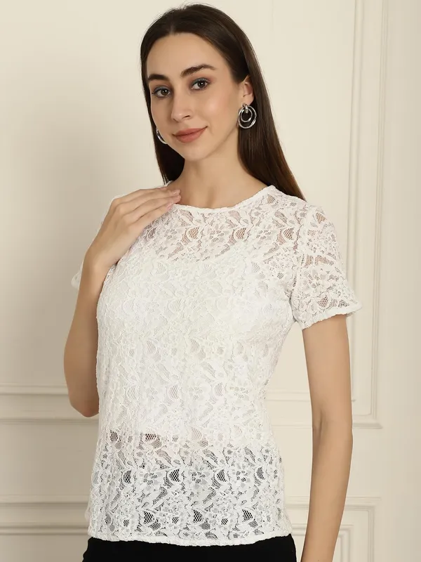 White_Lace_Top_For_Women