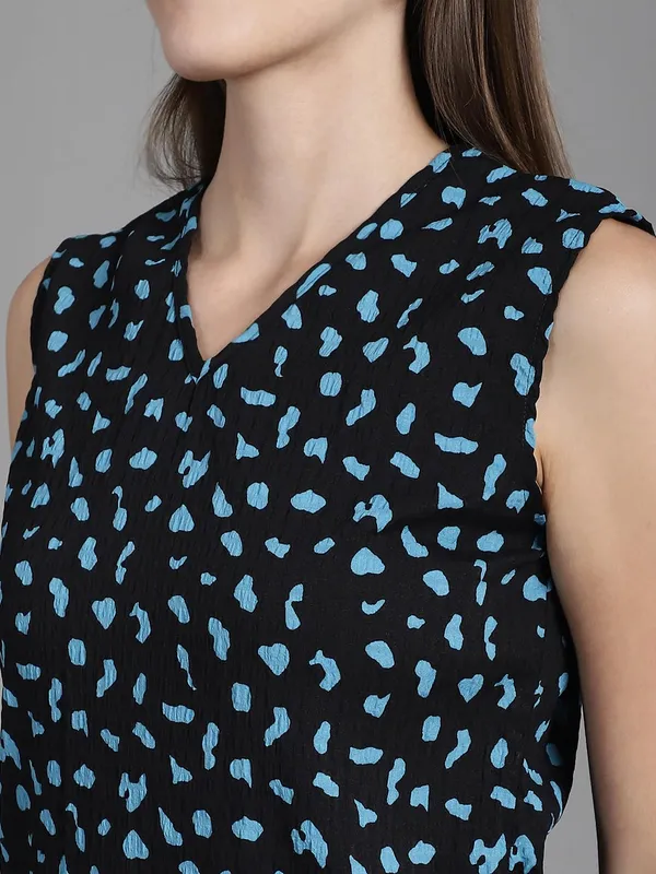 Black_Crepe_Top_For_Women