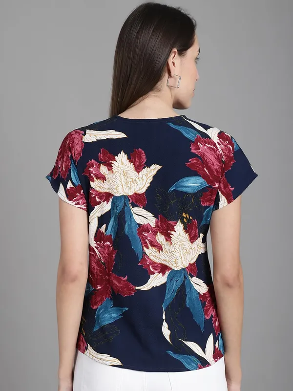 Dressitude-Multi-Top