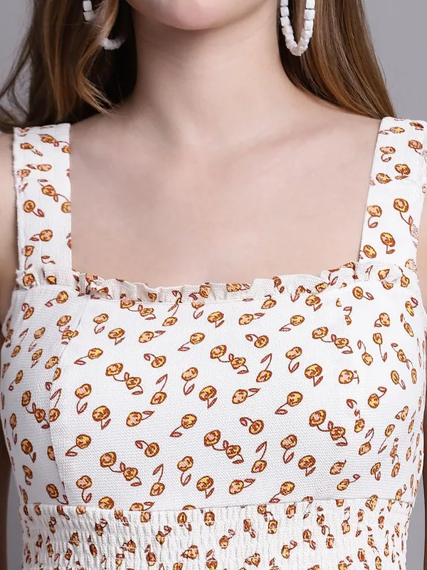 Dressitude-Off_White-Top