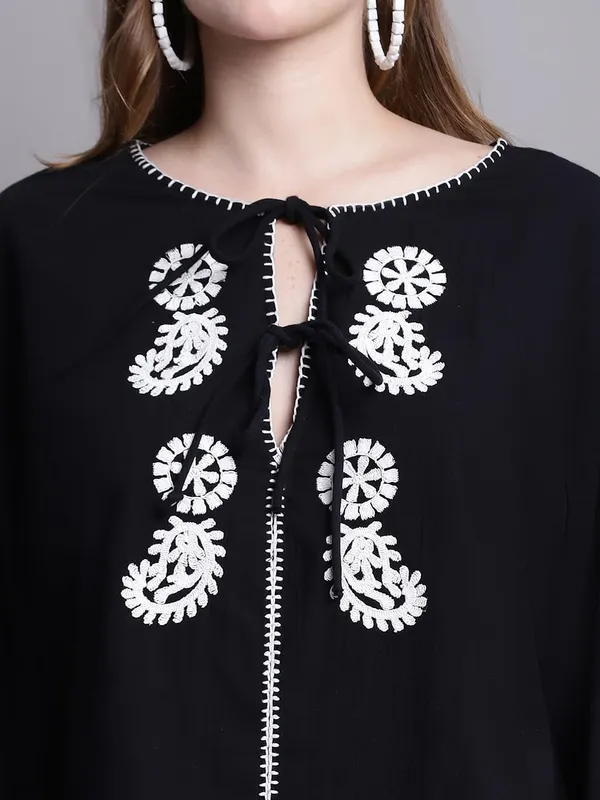 Dressitude-Black-Top