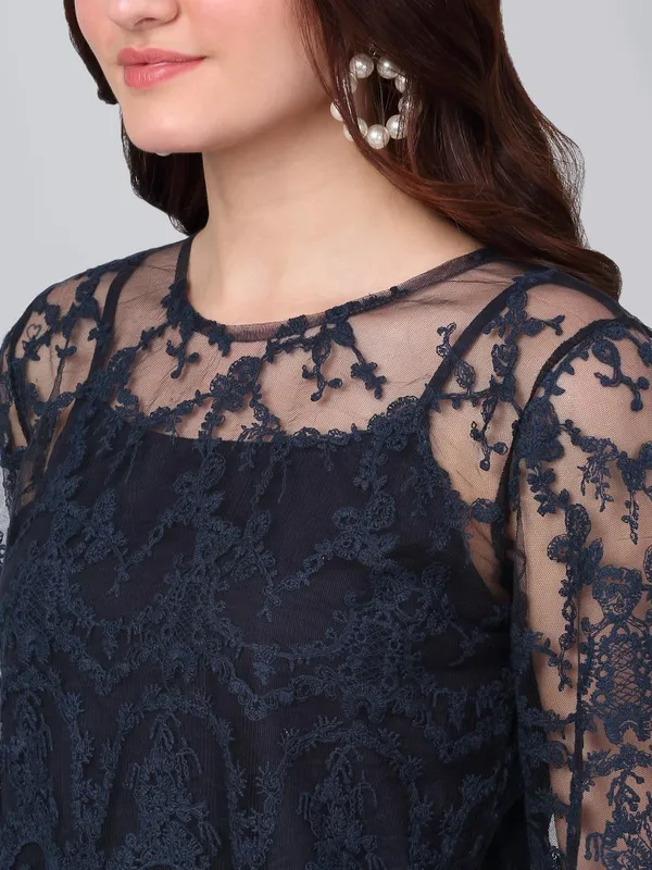 Dressitude-Blue-Top