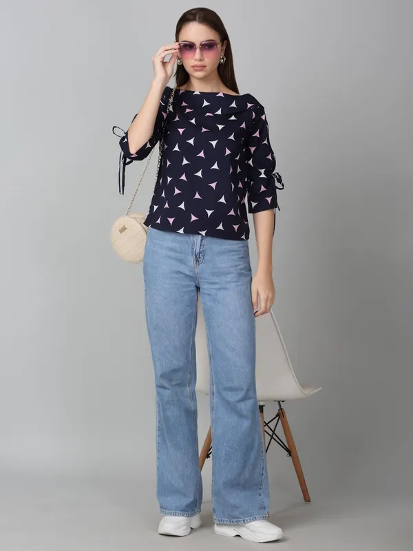 Dressitude-Navy-Top