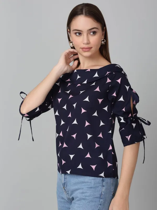 Dressitude-Navy-Top