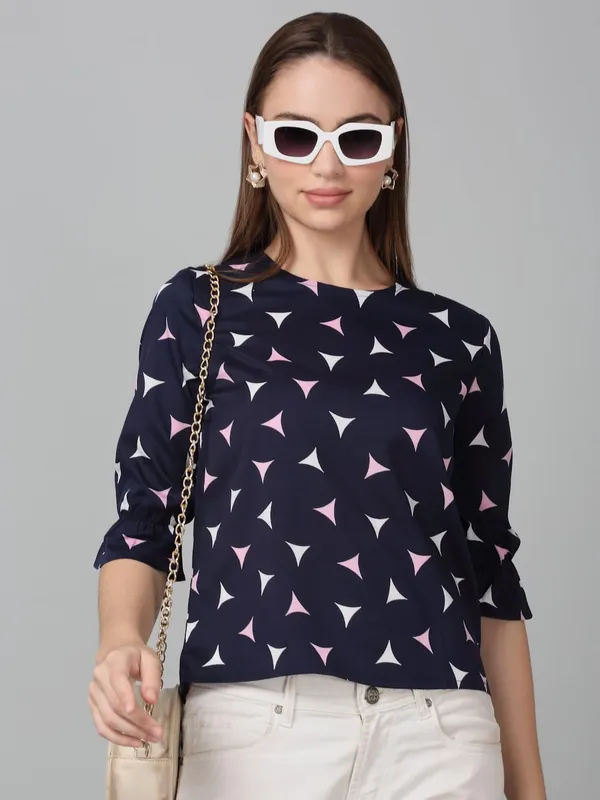 Dressitude-Navy-Top