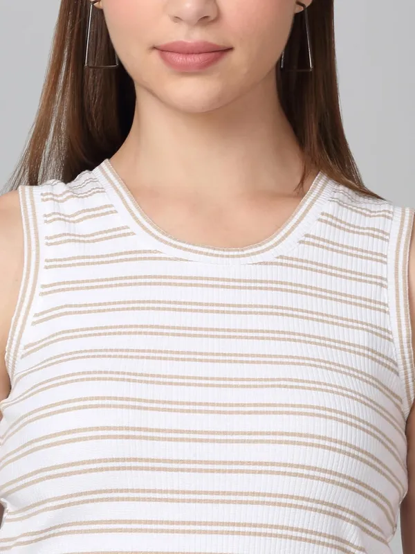 Off_White_Cotton_Top_For_Women