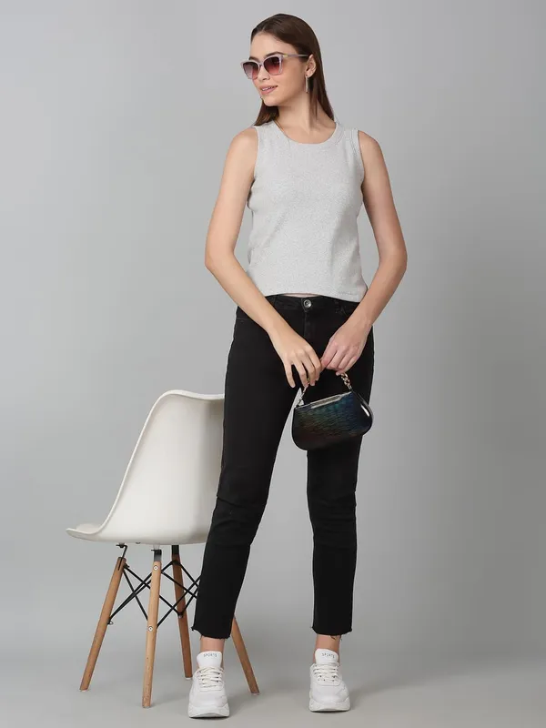 Dressitude-Grey-Top