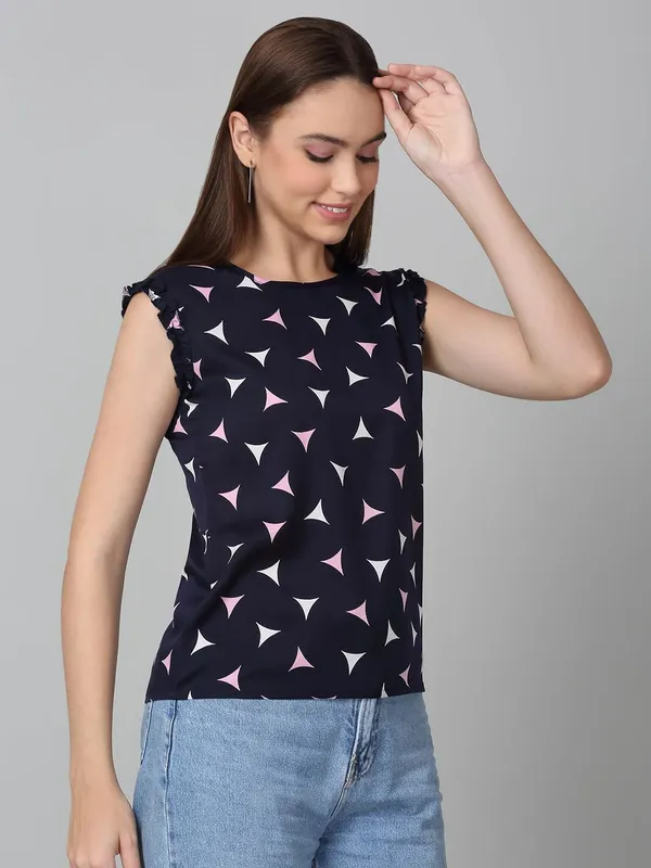 Dressitude-Navy-Top
