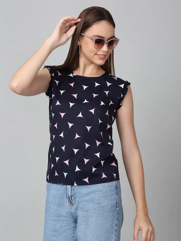 Dressitude-Navy-Top