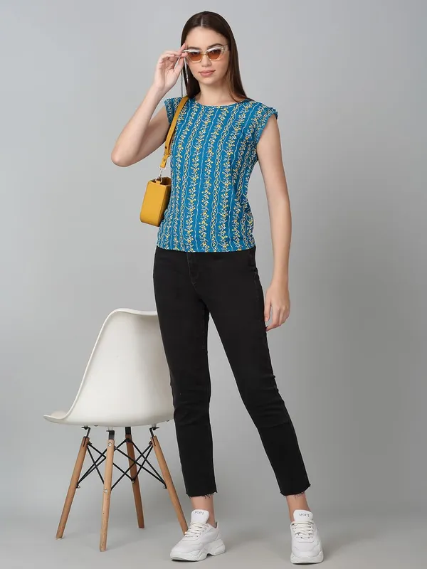Dressitude-Ferozi-Top