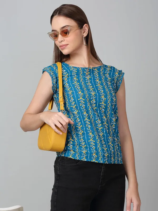 Dressitude-Ferozi-Top