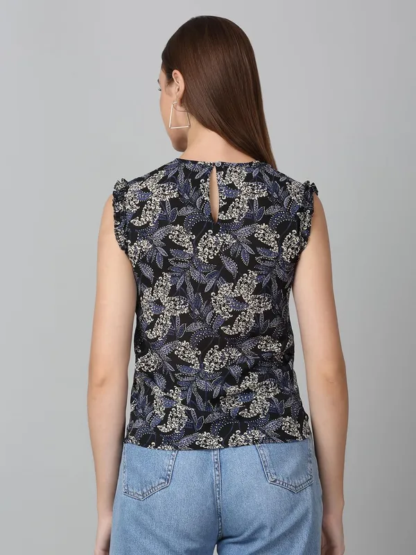 Dressitude-Black-Top