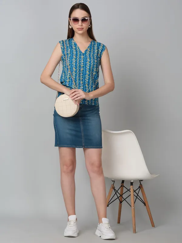 Dressitude-Ferozi-Top
