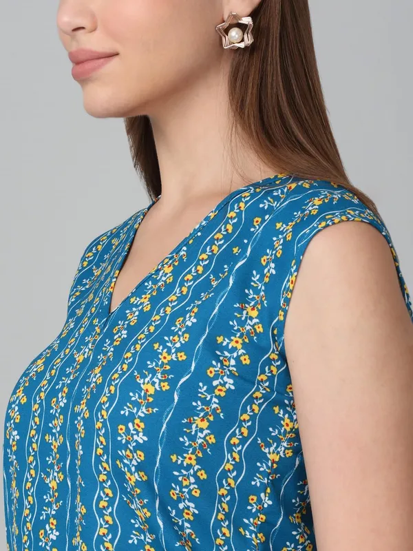 Dressitude-Ferozi-Top