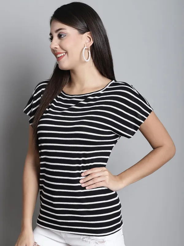 Dressitude-Black-T-Shirt