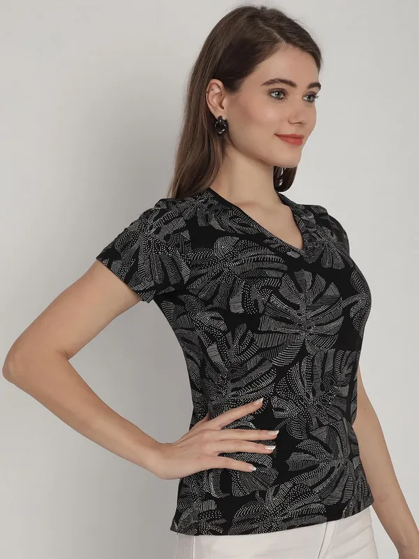 Dressitude-Black-T-Shirt