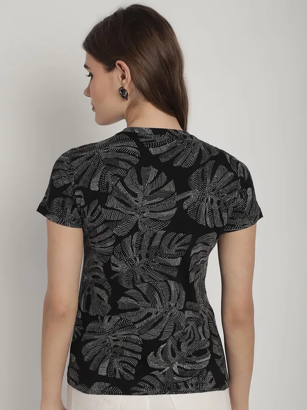 Dressitude-Black-T-Shirt