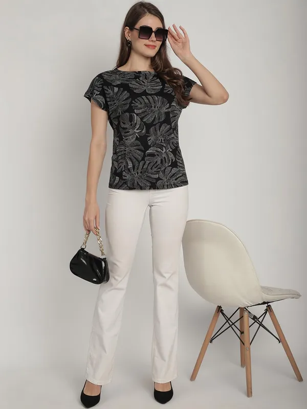 Dressitude-Black-T-Shirt