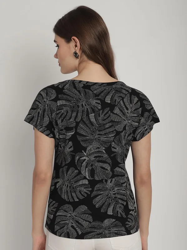 Dressitude-Black-T-Shirt