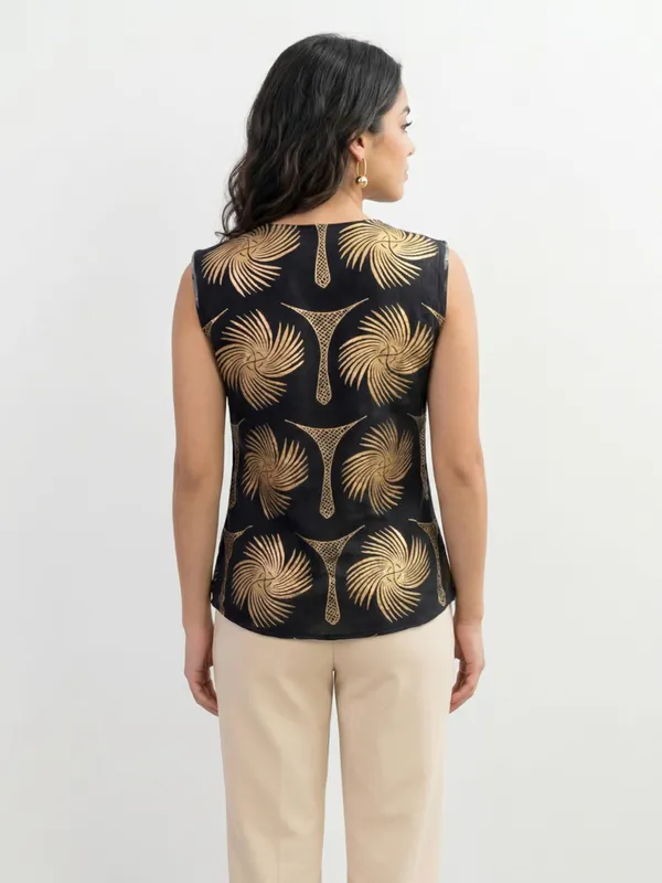 Black_Cotton_Vest_Top_For_Women
