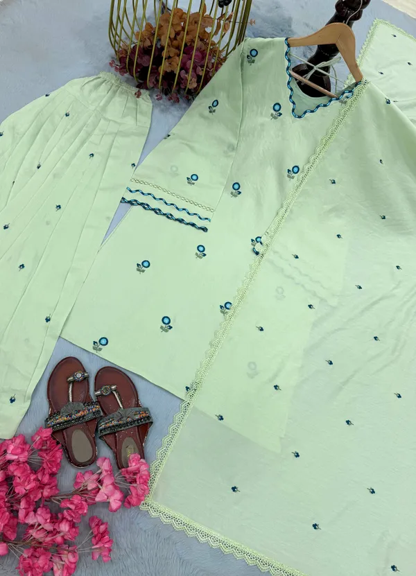 Pista_Mul_Chanderi_Straight_Printed_Kurta_Set_For_Women