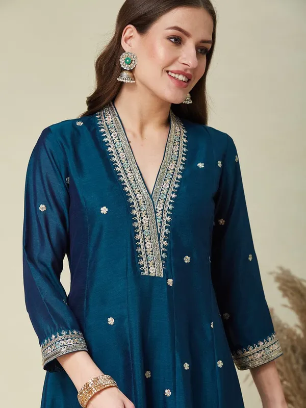 Blue_Cotton_Blend_Embroidered_Kurta_Pant_Dupatta_Set_For_Women