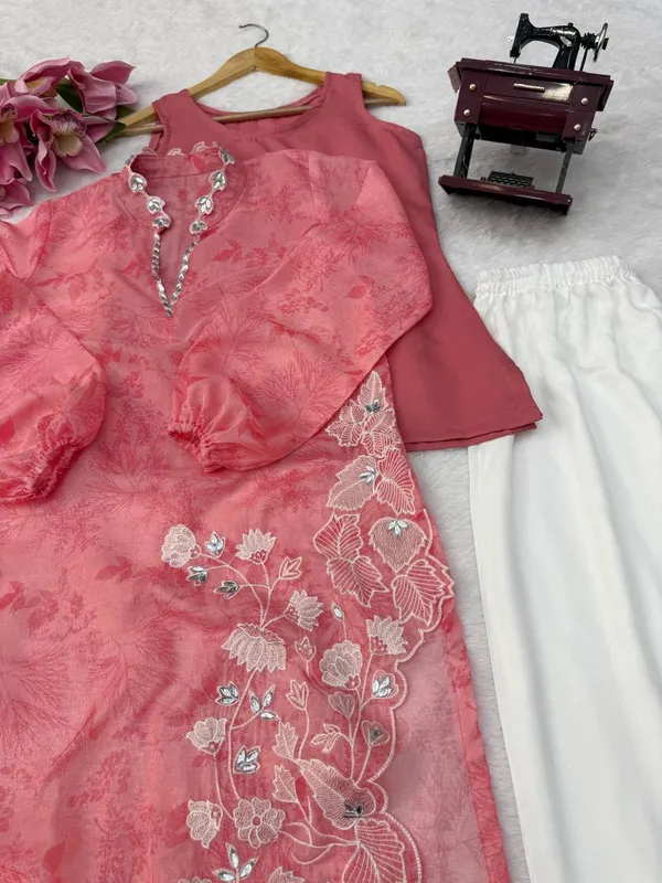Pink_And_Off_White_Organza_Flared_Floral_Print_Kurta_Set_For_Women