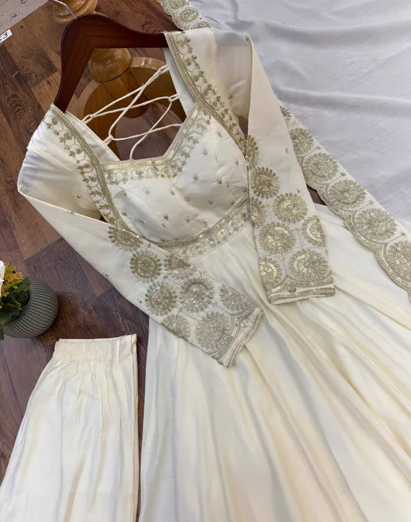 Ivory_Silk_Satin_Flared_Embroidered_Anarkali_Suit_Set_For_Women