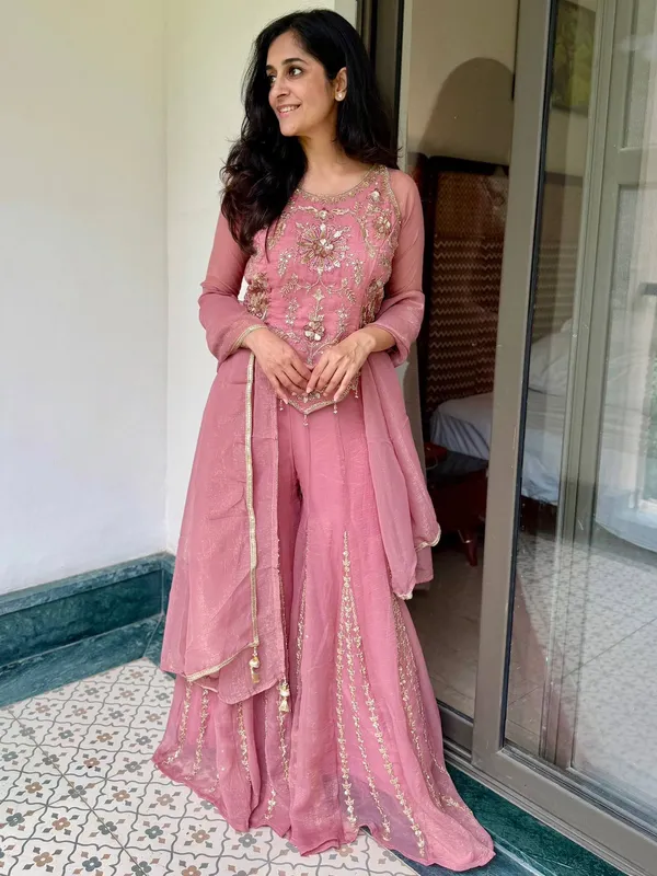 Pink_Satin_Silk_Flared_Embroidered_Anarkali_Suit_Set_For_Women