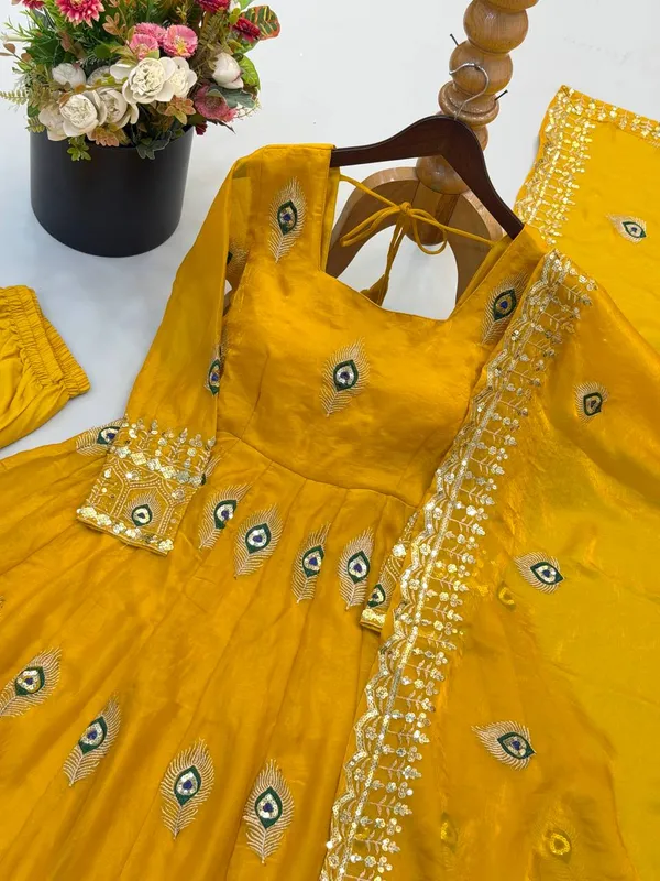 Yellow_Satin_Silk_Flared_Embroidered_Anarkali_Suit_Set_For_Women