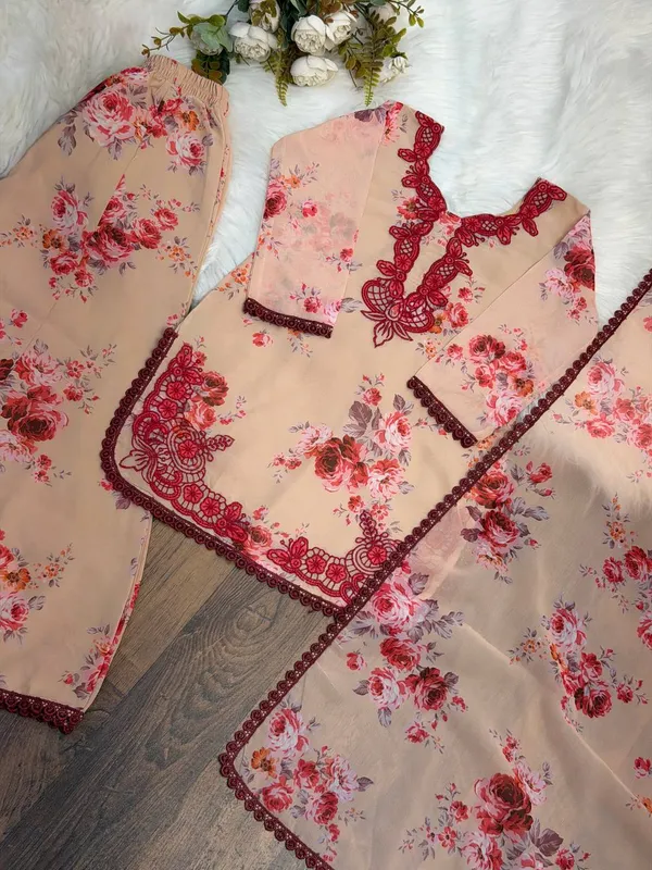 Peach_And_Maroon_Georgette_Floral_Print_Straight_Kurta_Pant_Dupatta_Set_For_Women