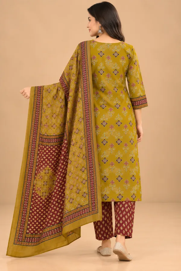 Mustard_Printed_Straight_Kurta_Set_For_Women