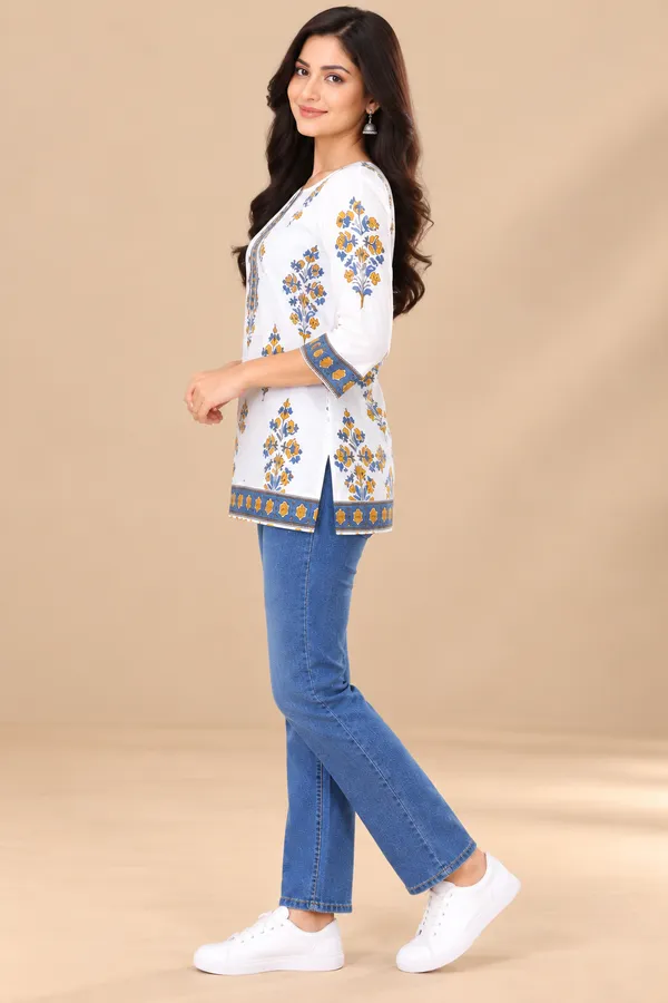 White_Floral_Print_Straight_Kurti_For_Women