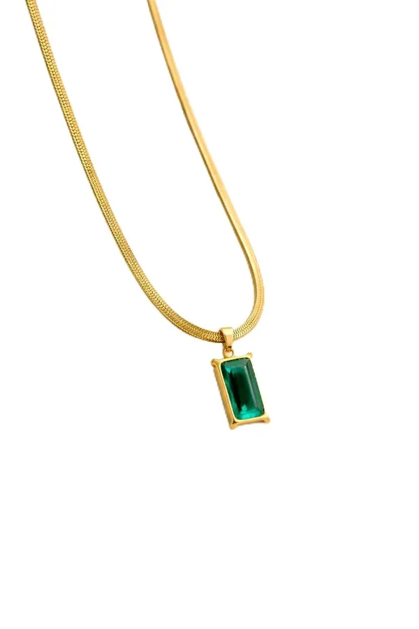 D_Glamm_Fashion_Emerald_Green_Pendant_Necklace_For_Women_Rectangular_Stone_Snake_Chain_Necklace_Elegant_Minimal_Jewellery_Gift_For_Girls_Women