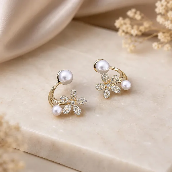 D_Glamm_Fashion_Gold_Tone_Pearl_And_Crystal_Rhinestone_Leaf_Ear_Cuff_Earrings_Elegant_Bridal_Style
