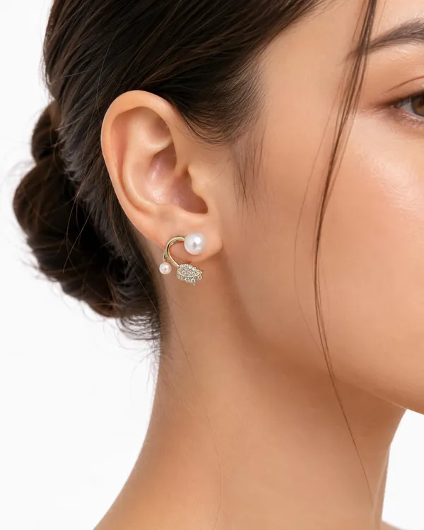 D_Glamm_Fashion_Gold_Tone_Pearl_And_Crystal_Rhinestone_Leaf_Ear_Cuff_Earrings_Elegant_Bridal_Style