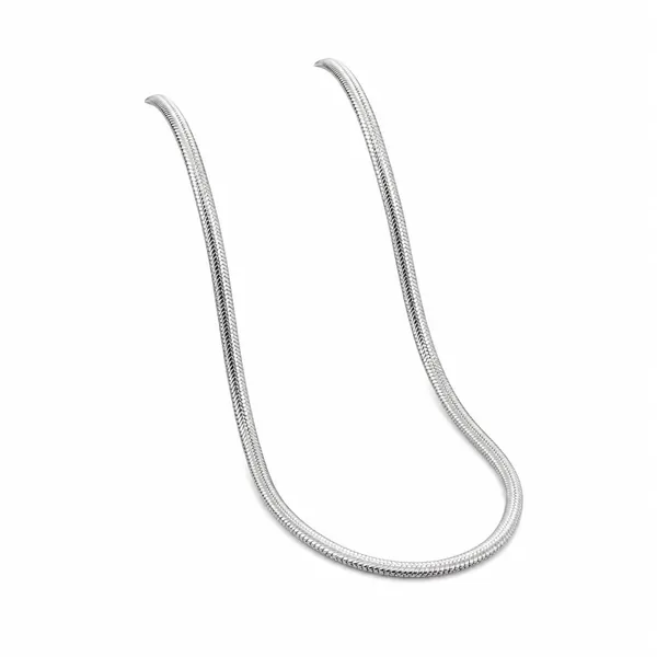 D_Glamm_Fashion_Silver_Snake_Chain_Necklace_Smooth_Herringbone_Style