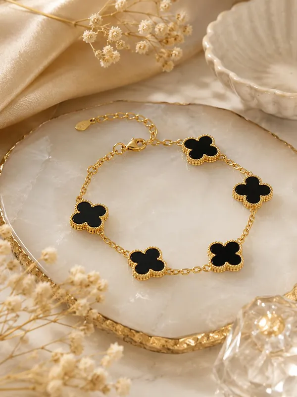 D_Glamm_Fashion_Gold_Tone_Stainless_Steel_Black_Clover_Charm_Chain_Bracelet